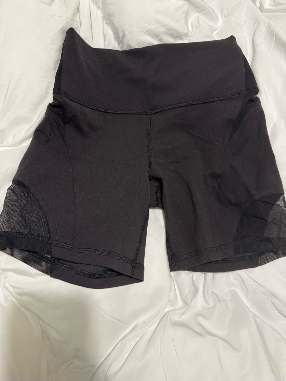 Lululemon High-Waist Black Women’s Wunder Train Mesh Bike Shorts, 6 inch